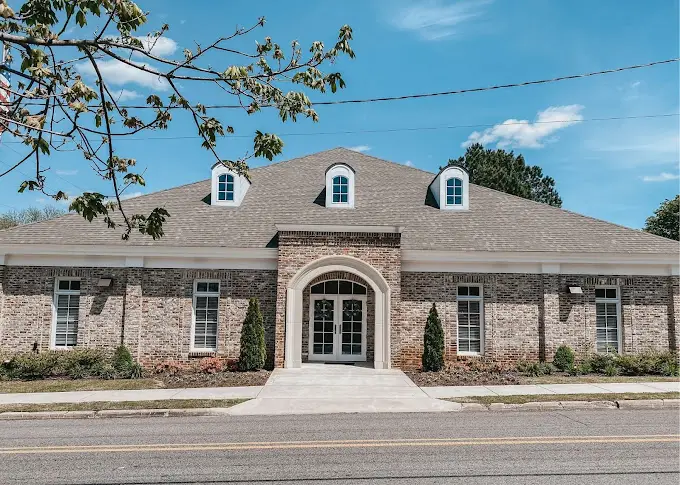 Chamber Building Photo